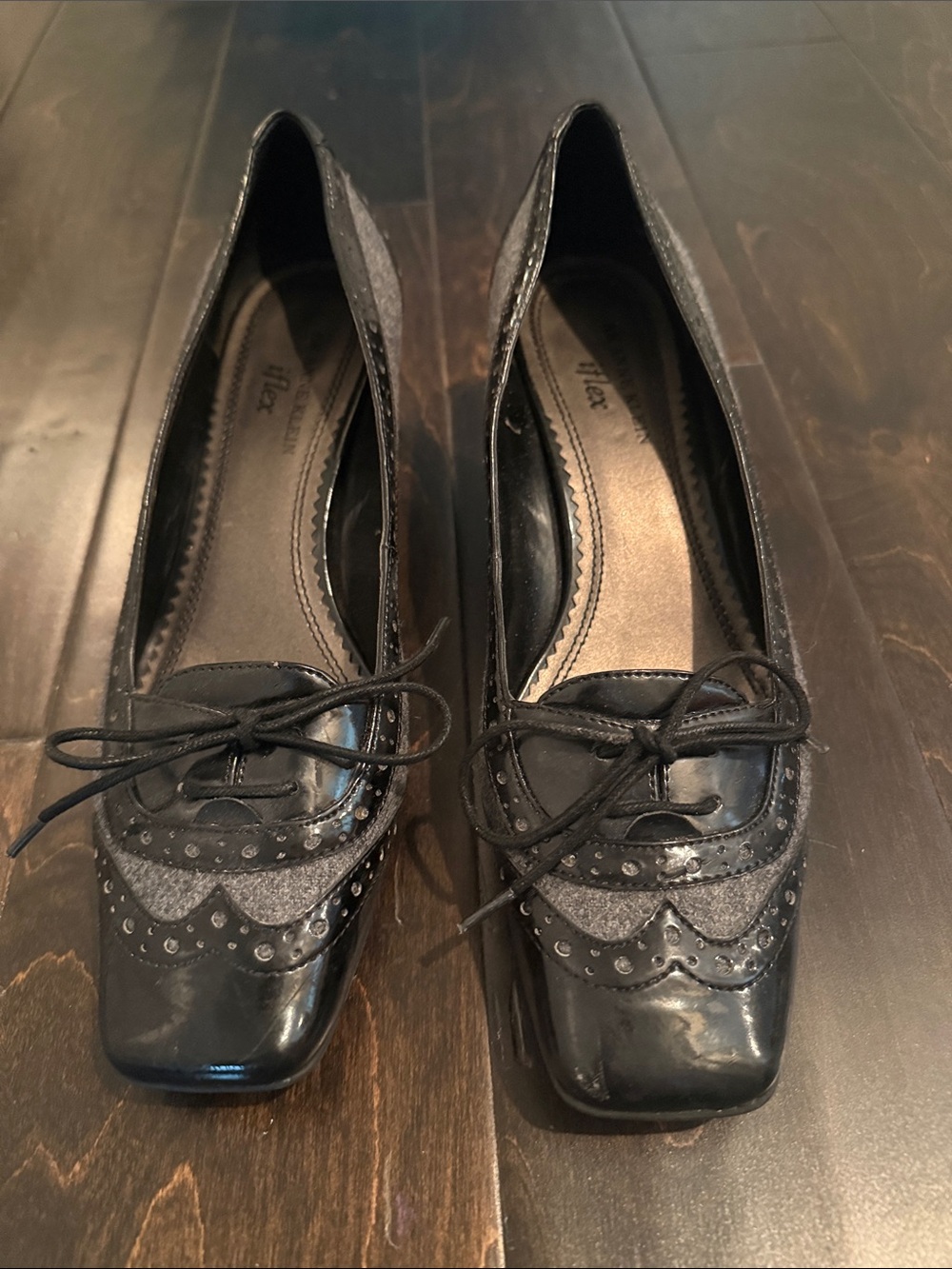 Anne Klein Iflex Black Women's Wingtip Bow Pumps - Classic Office Loafers Sz 8.5